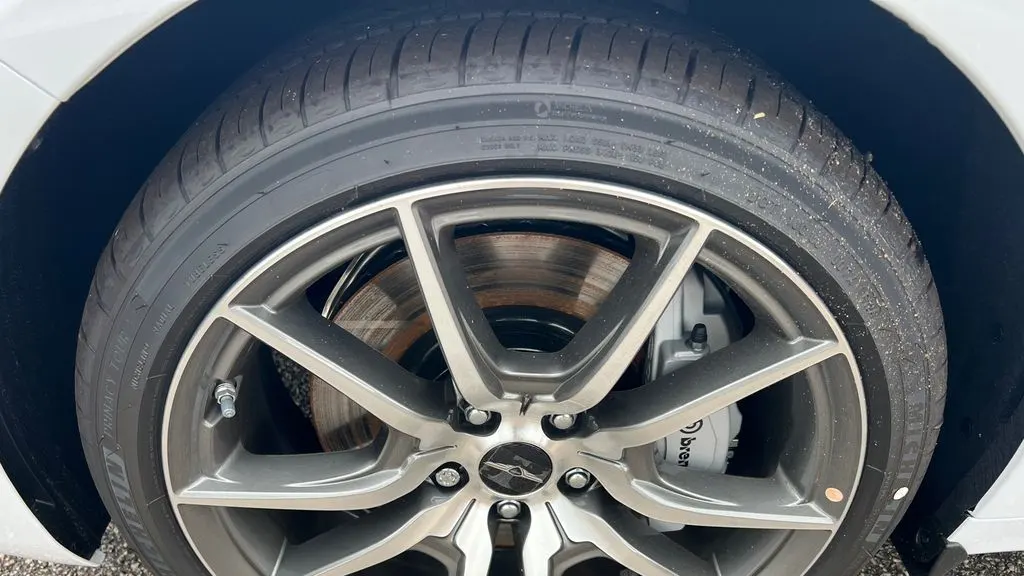 2026 Genesis G70 2.5T Standard