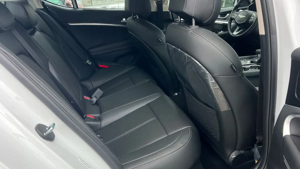 2026 Genesis G70 2.5T Standard