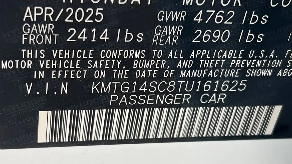 2026 Genesis G70 2.5T Standard