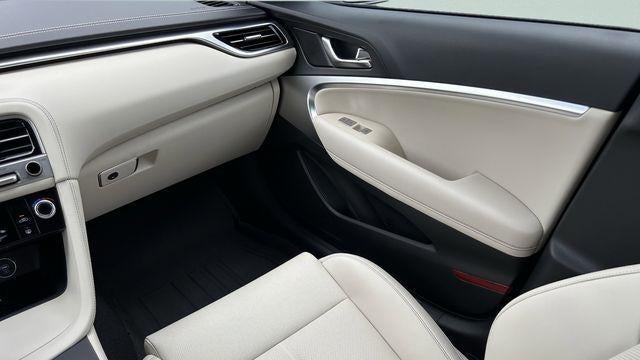 2026 Genesis G70 2.5T Standard