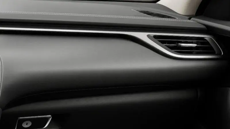 2026 Genesis G70 2.5T Standard