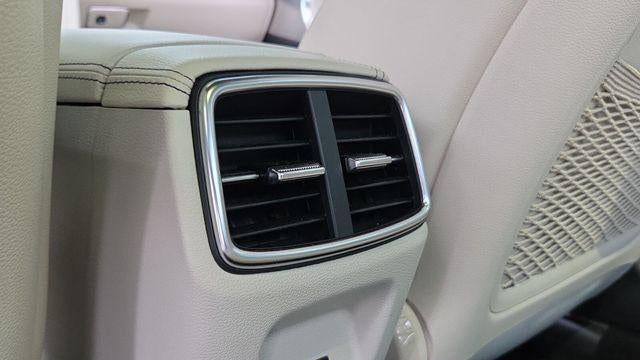 2026 Genesis G70 2.5T Standard