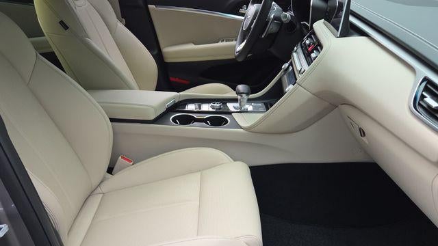 2026 Genesis G70 2.5T Standard