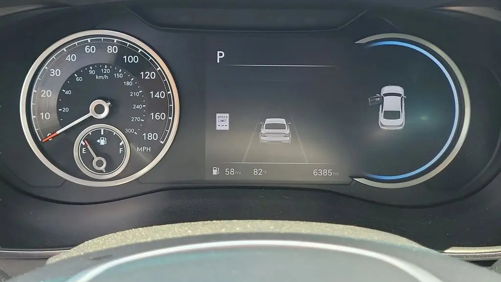2026 Genesis G70 2.5T Standard