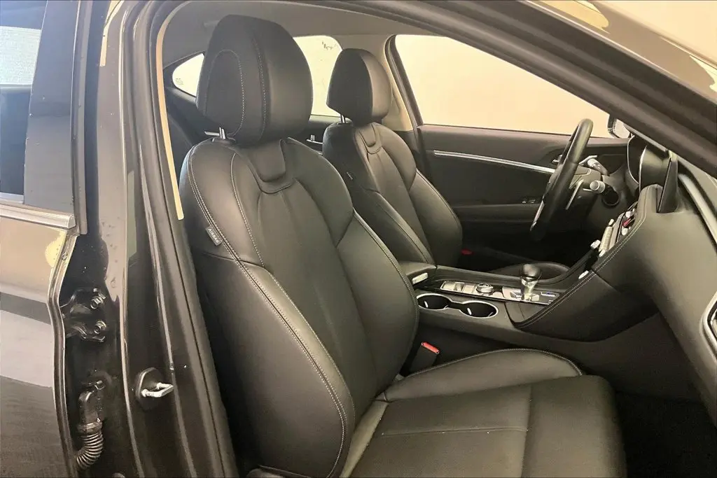 2026 Genesis G70 - $32,600