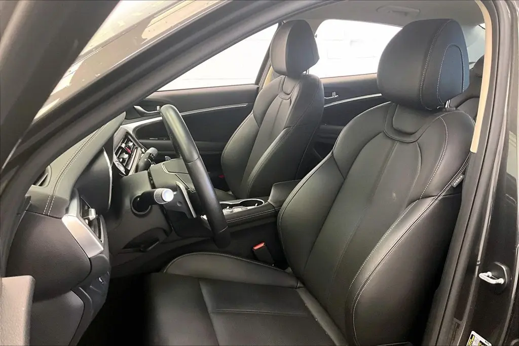 2026 Genesis G70 - $32,600