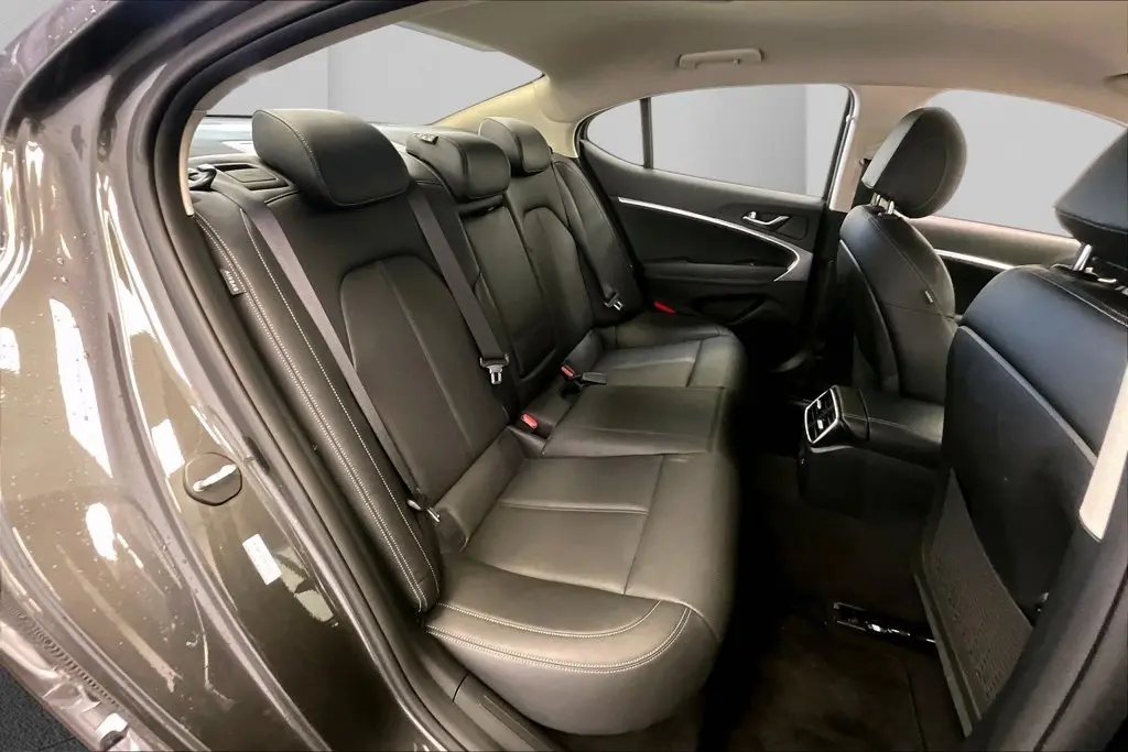 2026 Genesis G70 - $32,600
