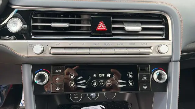 2026 Genesis G70 3.3T Prestige Graphite