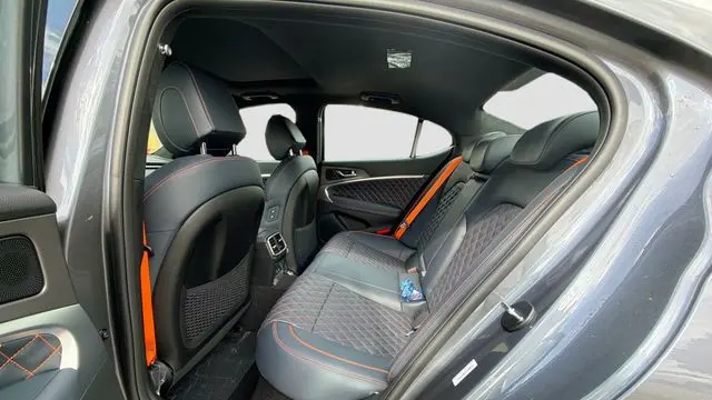 2026 Genesis G70 3.3T Prestige Graphite