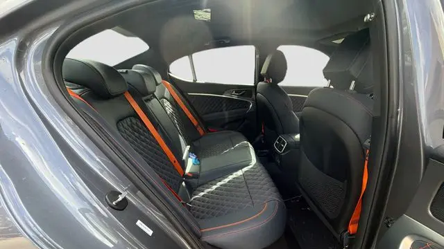 2026 Genesis G70 3.3T Prestige Graphite