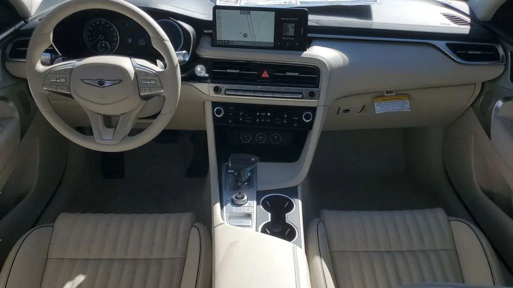 2026 Genesis G70 2.5T Prestige