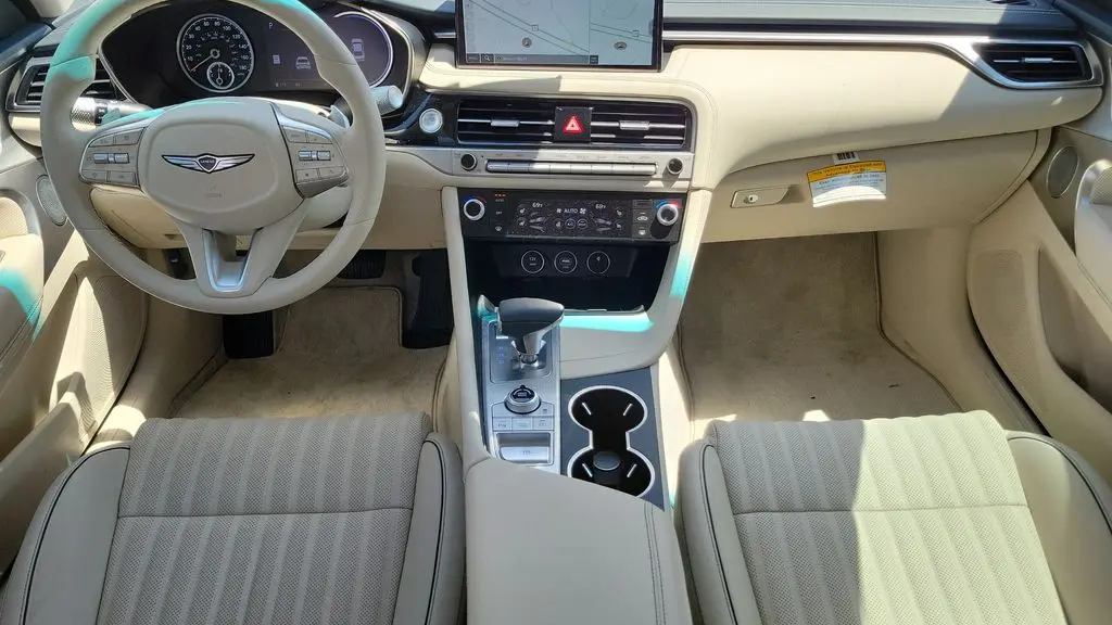 2026 Genesis G70 2.5T Prestige