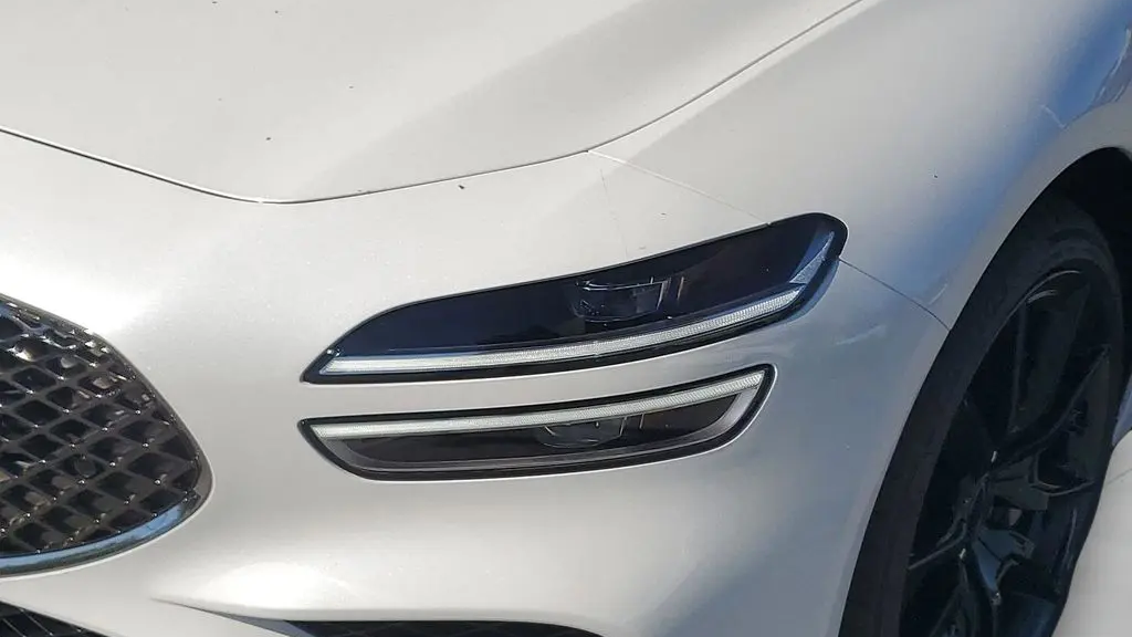 2026 Genesis G70 2.5T Prestige