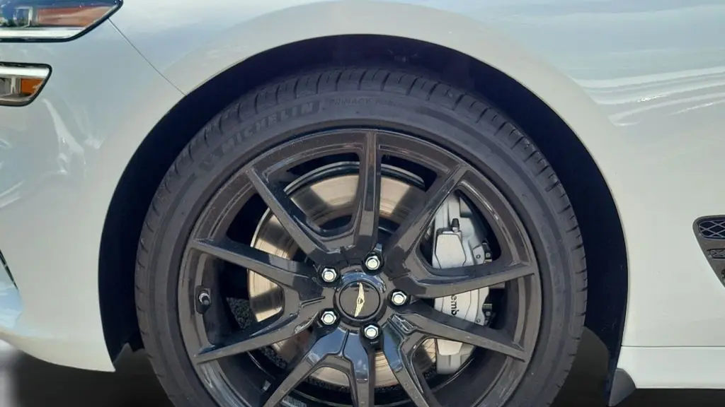 2026 Genesis G70 2.5T Prestige