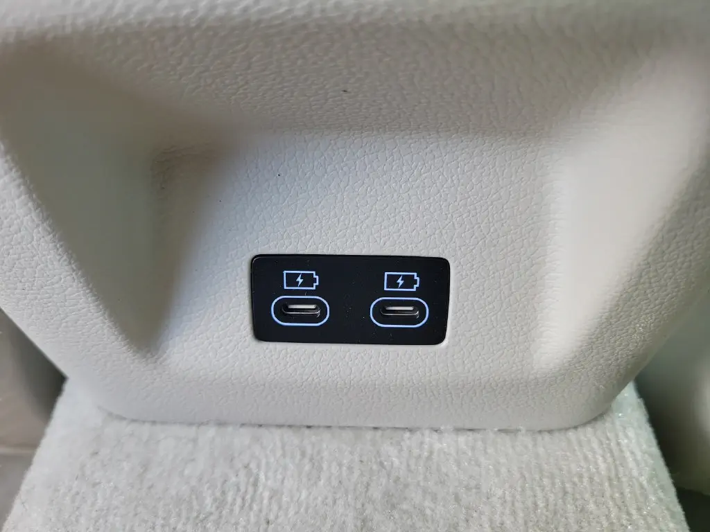2026 Genesis G70 - $43,099