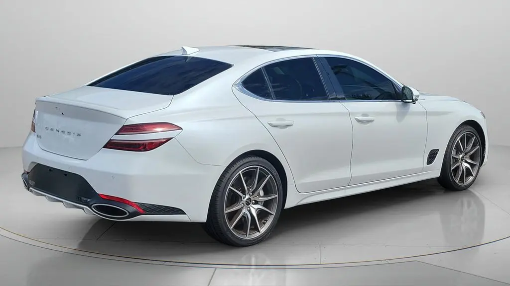 2026 Genesis G70 2.5T Prestige