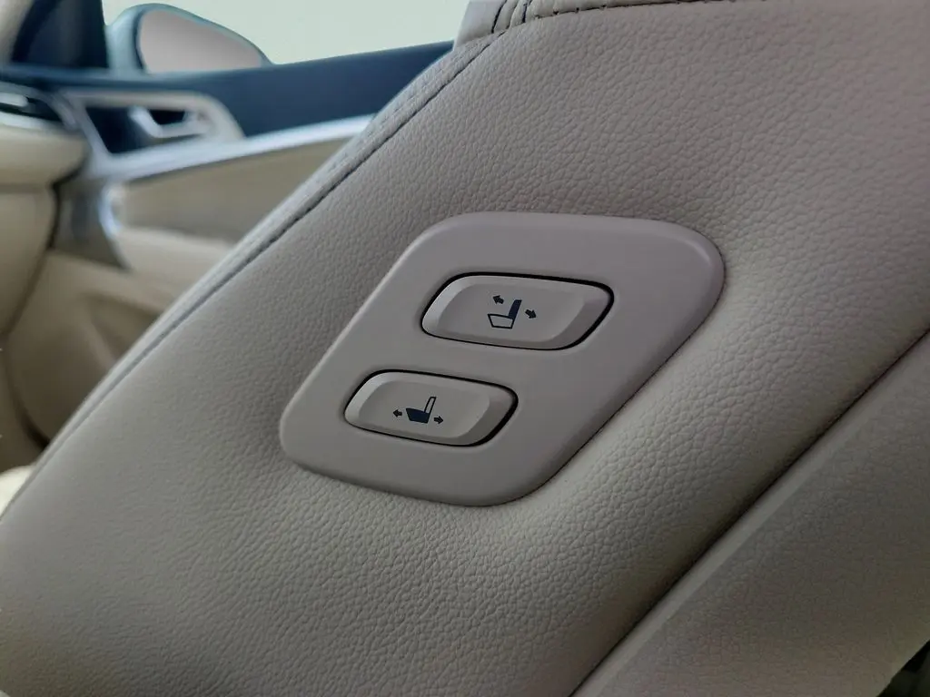 2026 Genesis G80 - $45,300