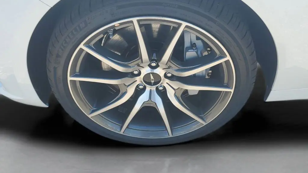 2026 Genesis G70 2.5T Prestige