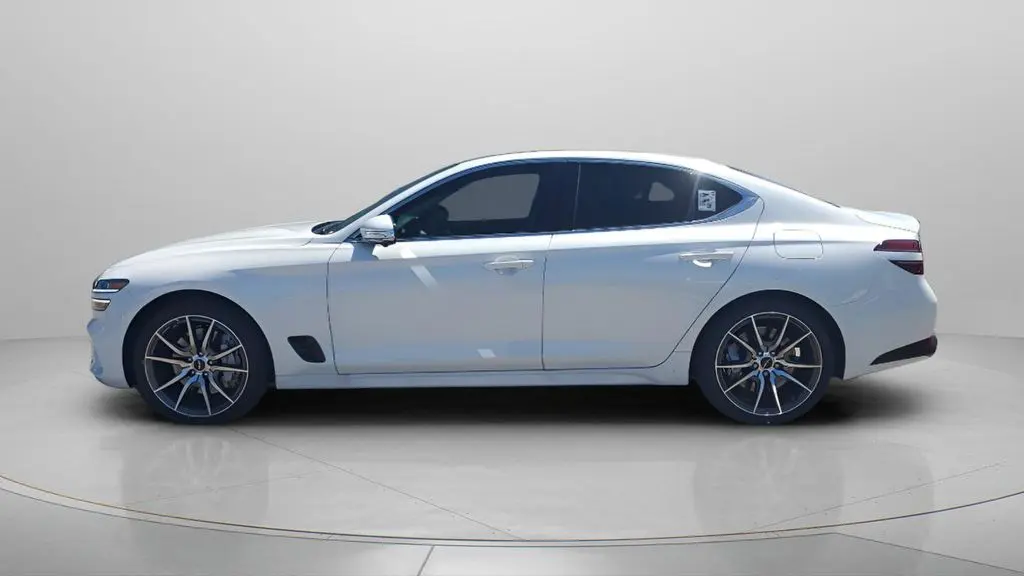 2026 Genesis G70 2.5T Prestige