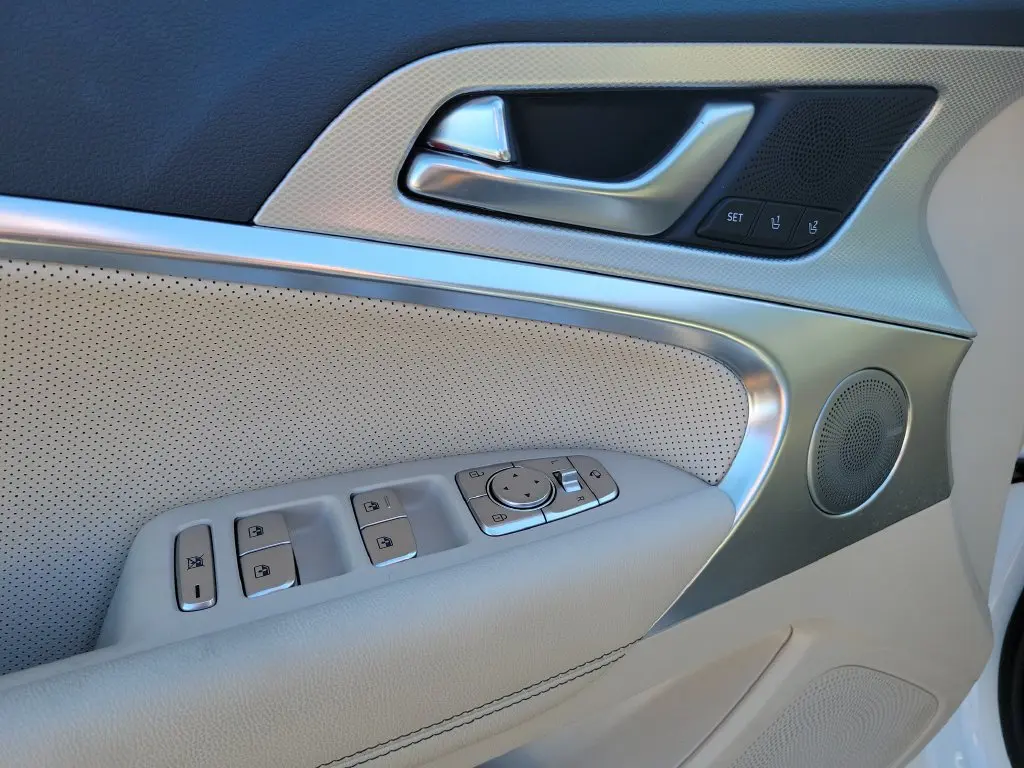 2026 Genesis G70 - $45,099