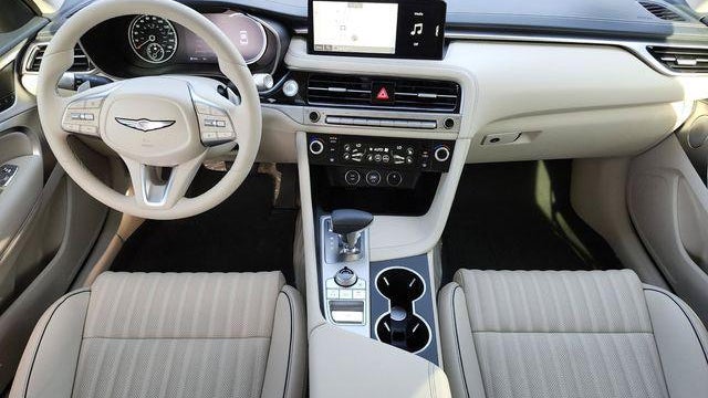 2026 Genesis G70 2.5T Prestige