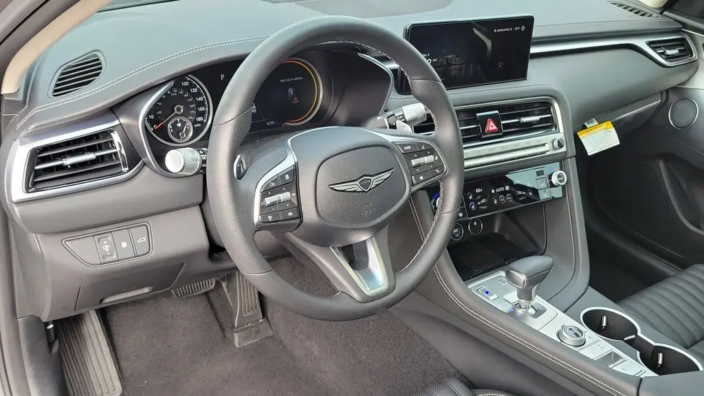 2026 Genesis G70 2.5T Prestige