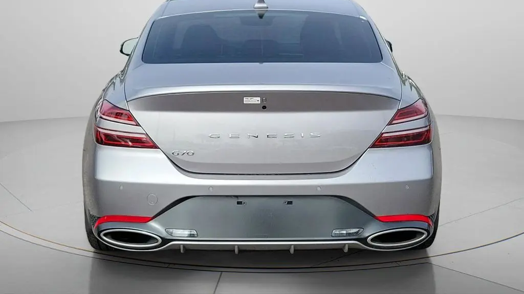 2026 Genesis G70 2.5T Prestige