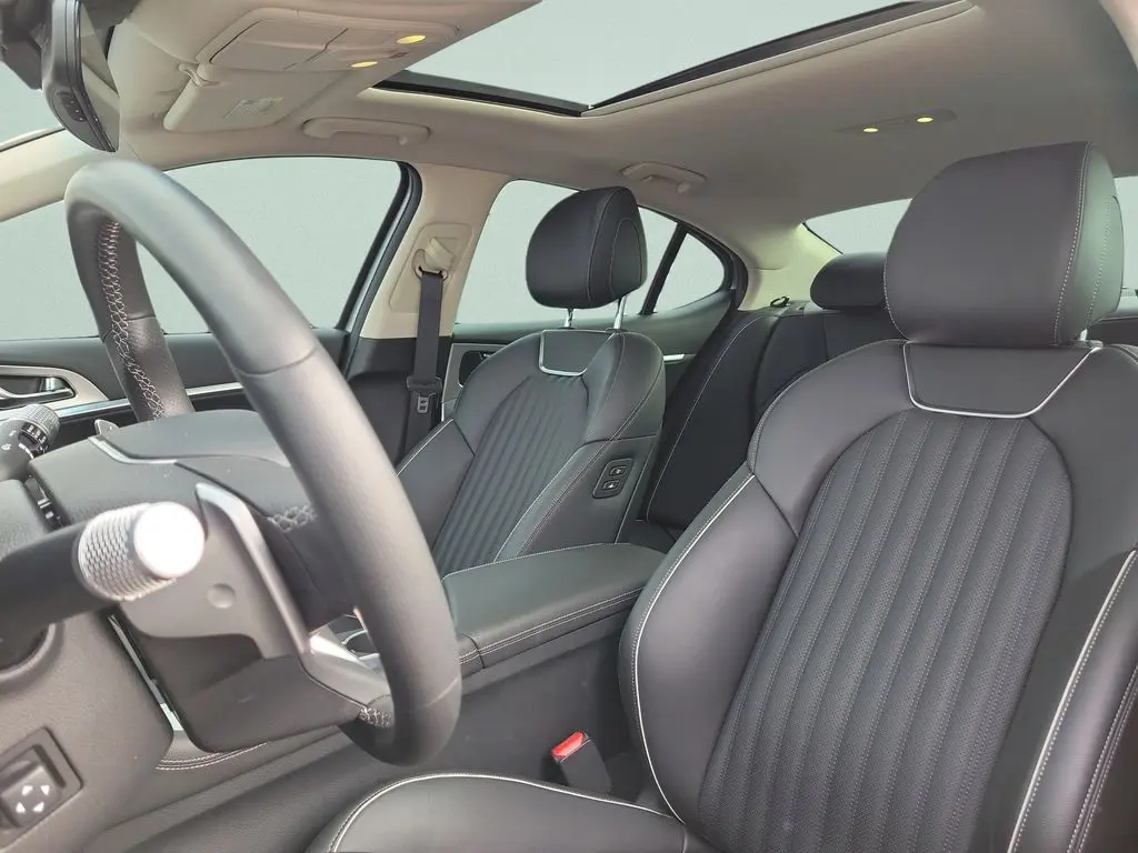 2026 Genesis G80 - $42,550