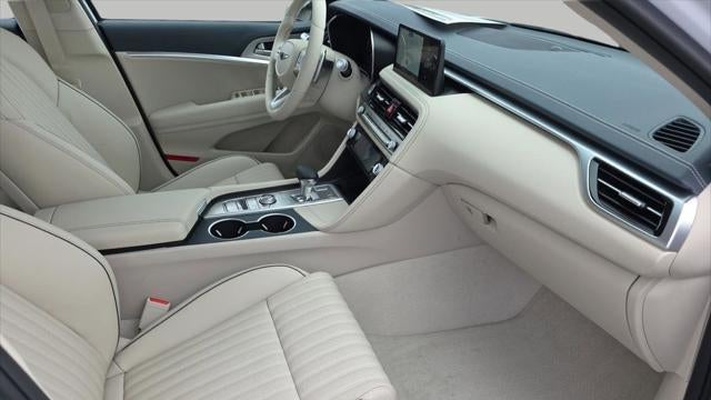 2026 Genesis G70 2.5T Prestige