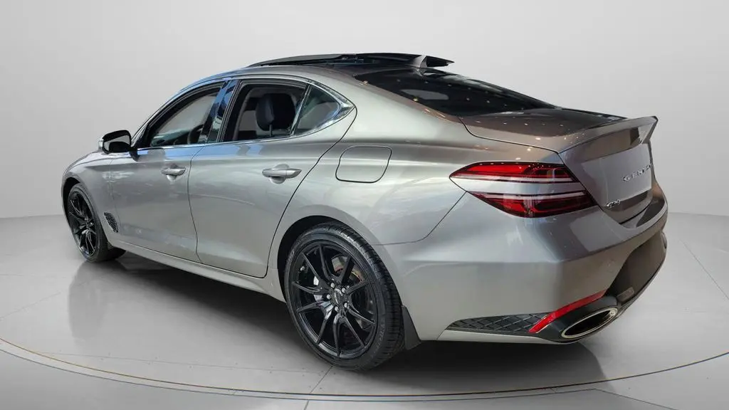 2026 Genesis G70 2.5T Prestige