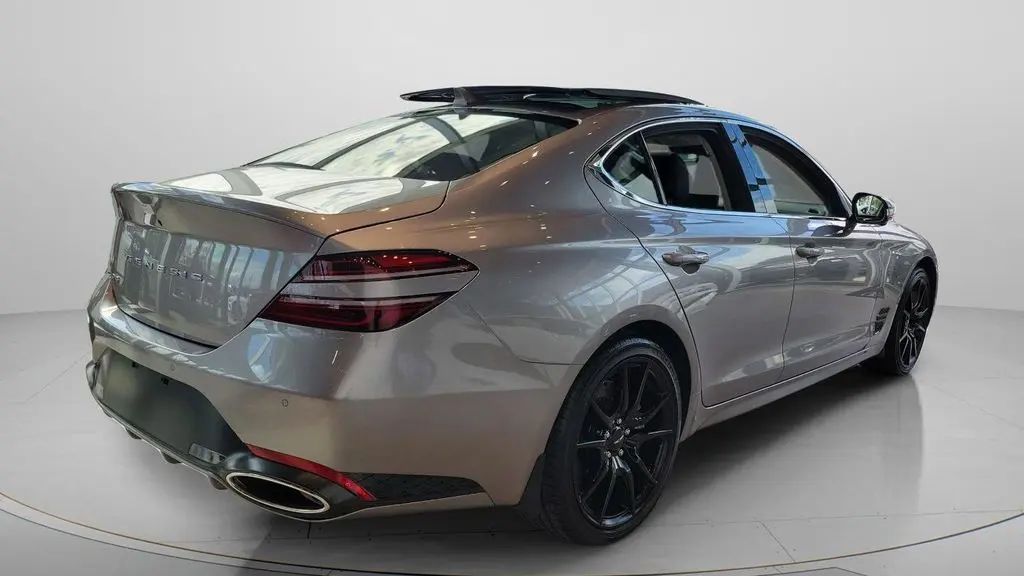 2026 Genesis G70 2.5T Prestige