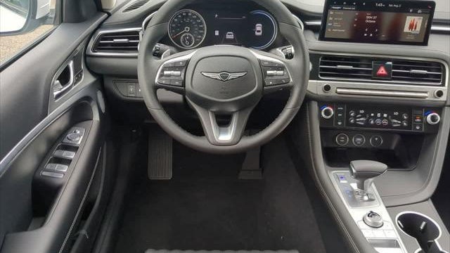 2026 Genesis G70 2.5T Prestige