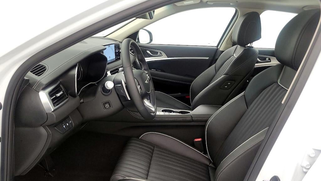 2026 Genesis G70 2.5T Prestige