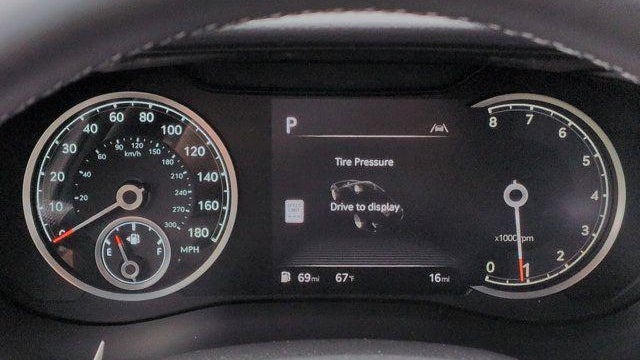 2026 Genesis G70 2.5T Prestige