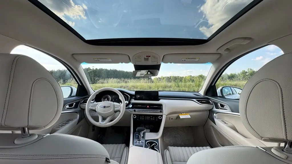 2026 Genesis G70 2.5T Prestige
