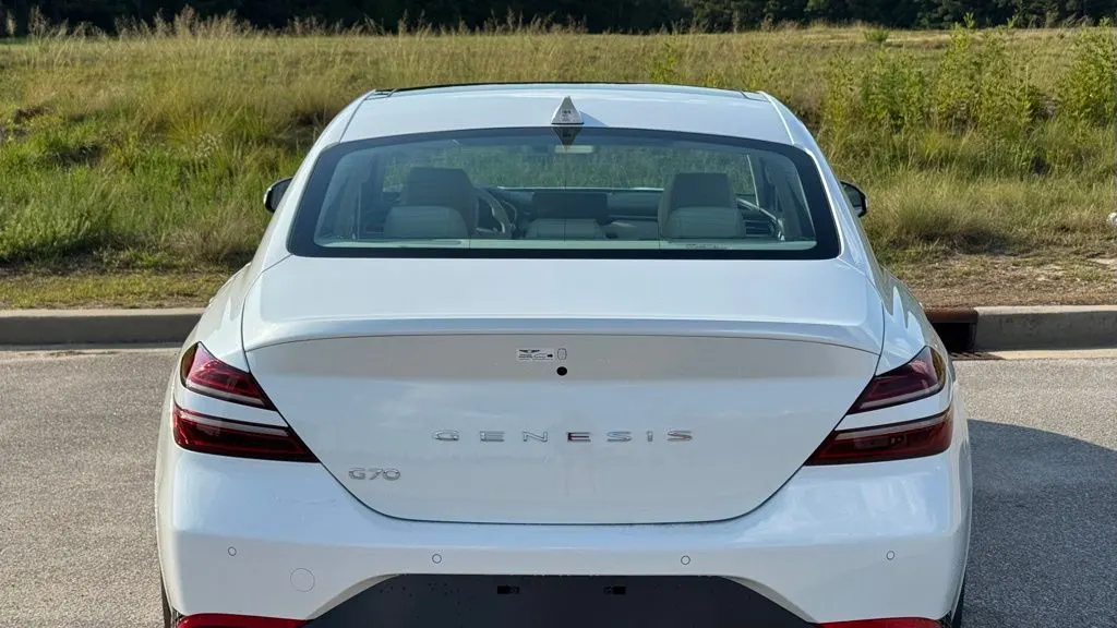 2026 Genesis G70 2.5T Prestige