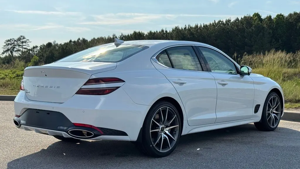 2026 Genesis G70 2.5T Prestige