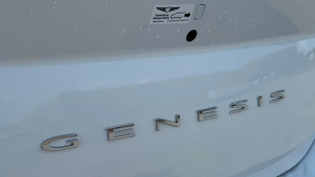 2026 Genesis G70 2.5T Prestige
