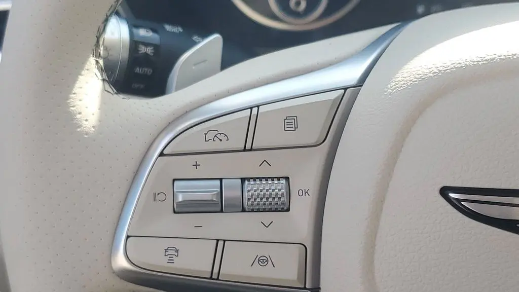 2026 Genesis G70 2.5T Prestige