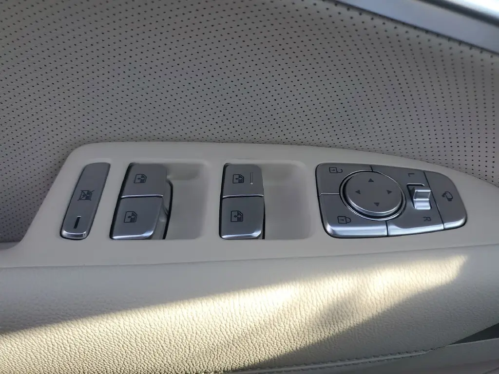 2026 Genesis G70 - $45,099