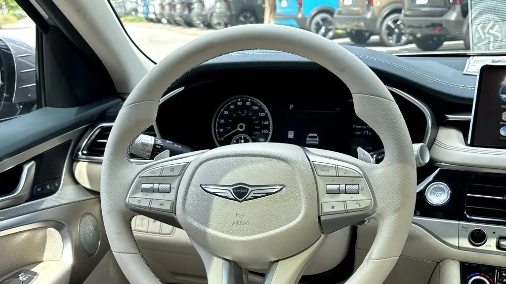 2026 Genesis G70 2.5T Prestige