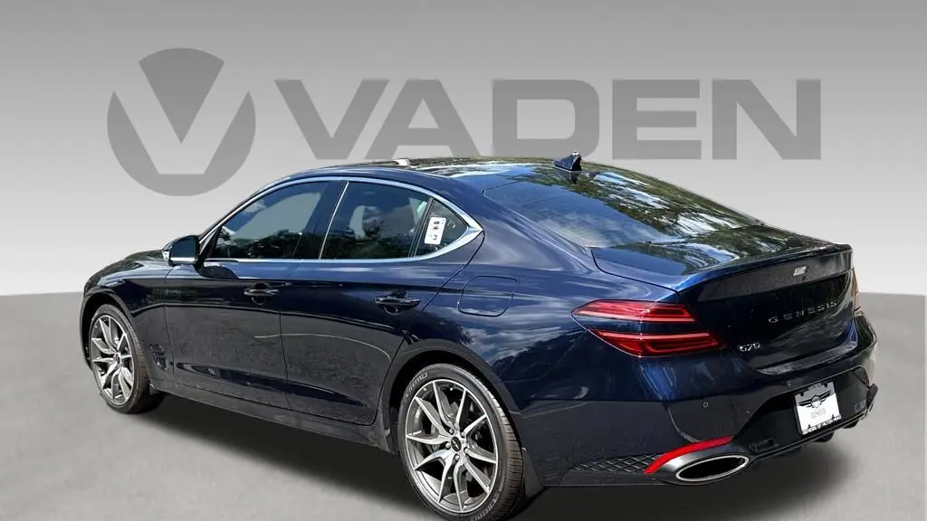 2026 Genesis G70 2.5T Prestige