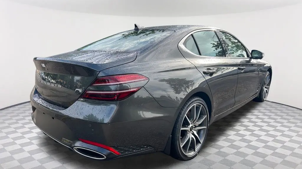 2026 Genesis G70 2.5T Prestige