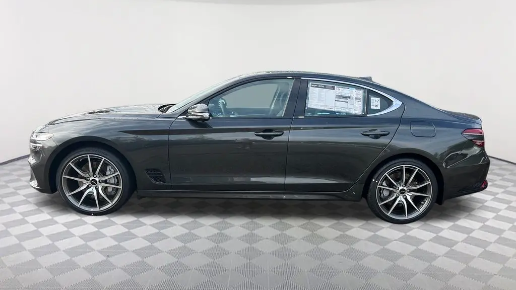 2026 Genesis G70 2.5T Prestige
