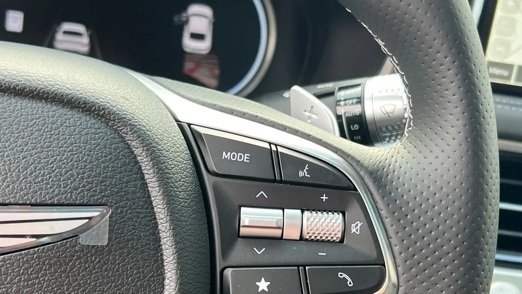 2026 Genesis G70 2.5T Prestige