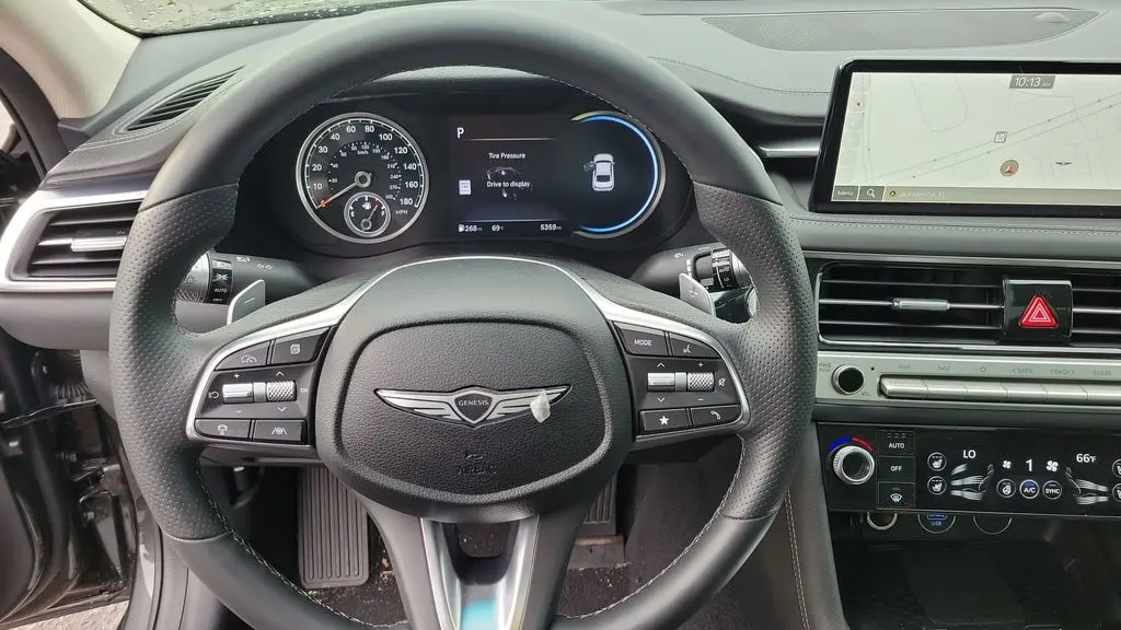 2026 Genesis G70 2.5T Prestige