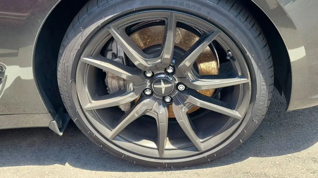 2026 Genesis G70 2.5T Prestige