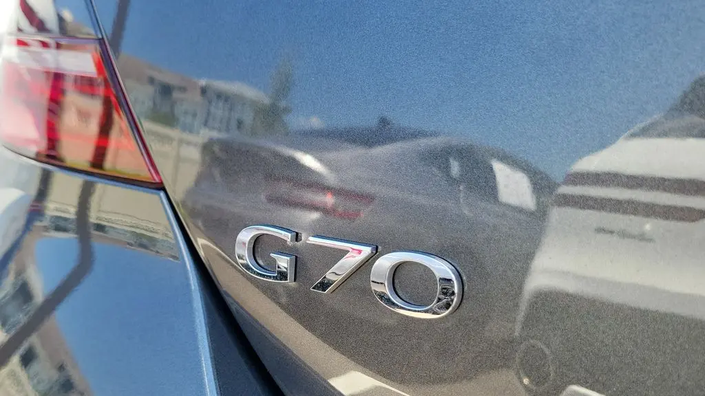 2026 Genesis G70 2.5T Prestige