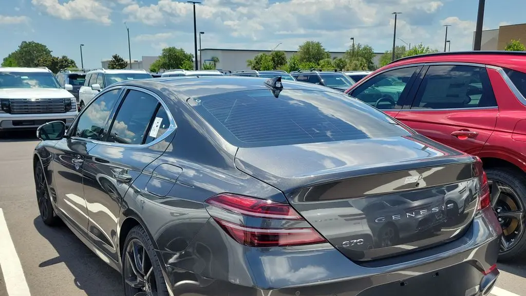 2026 Genesis G70 2.5T Prestige