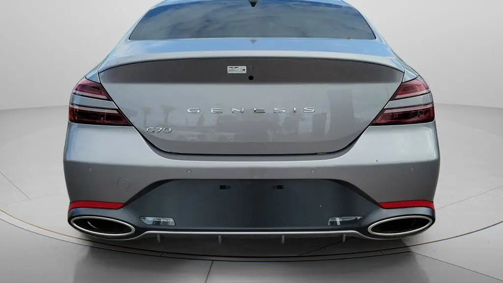 2026 Genesis G70 2.5T Prestige